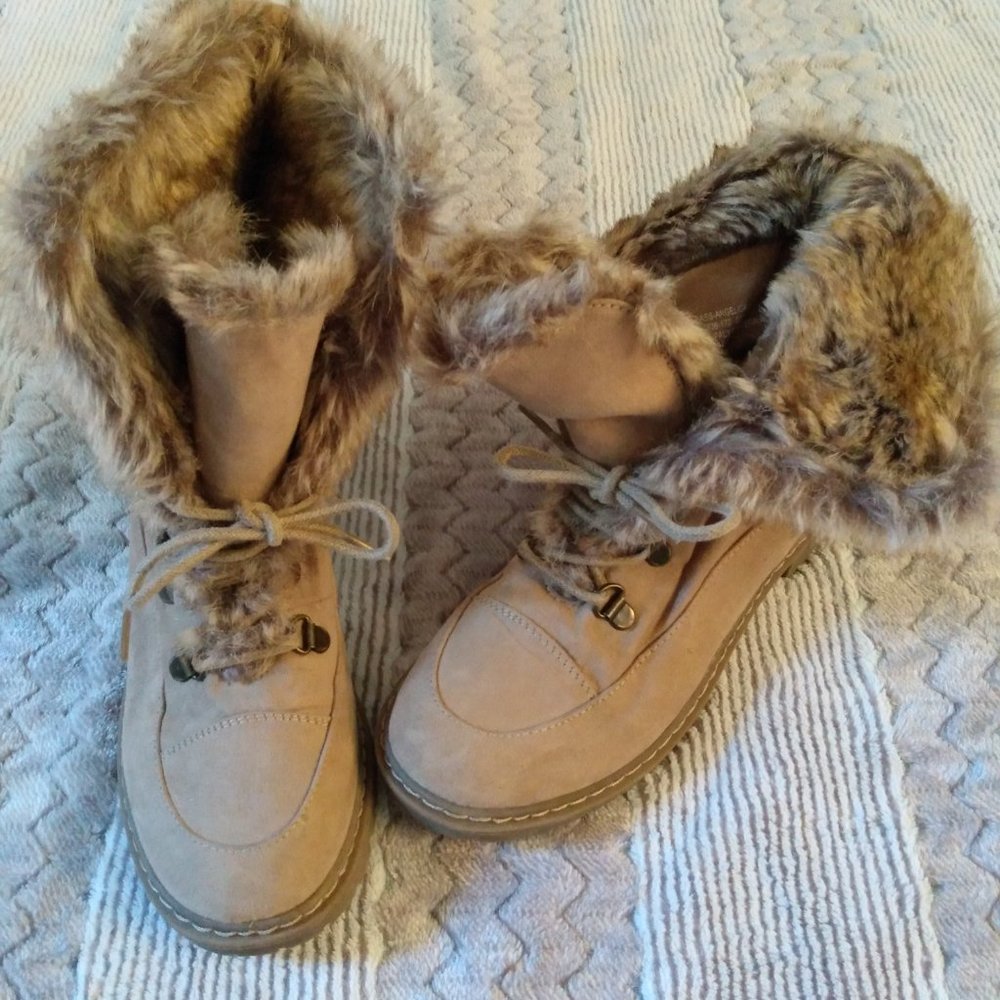Women's G.H. Bass Brown Faux Fur Angelica Boots 5